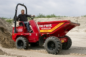 Motorjapanner 3-zijdig 2000kg 770L 4WD