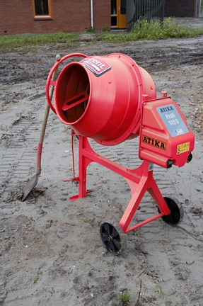 Concrete mixer 140L 230V