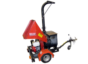 Branch shredder heavy petrol on trailer